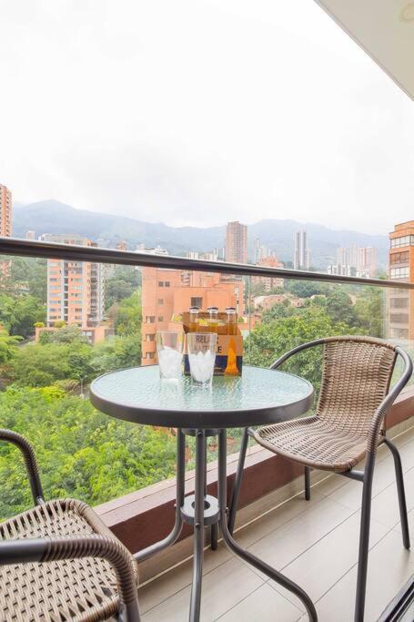 Apartment Luxury In El Poblado, Class 1001 Medellin