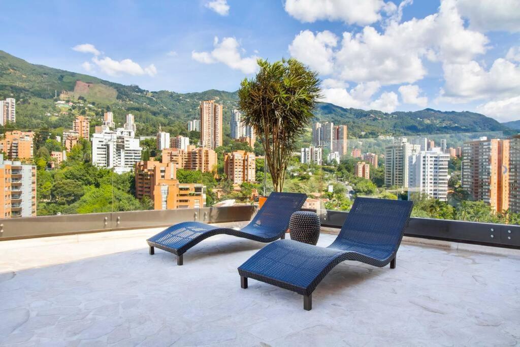 Luxury In El Poblado, Class 1001 Medellin