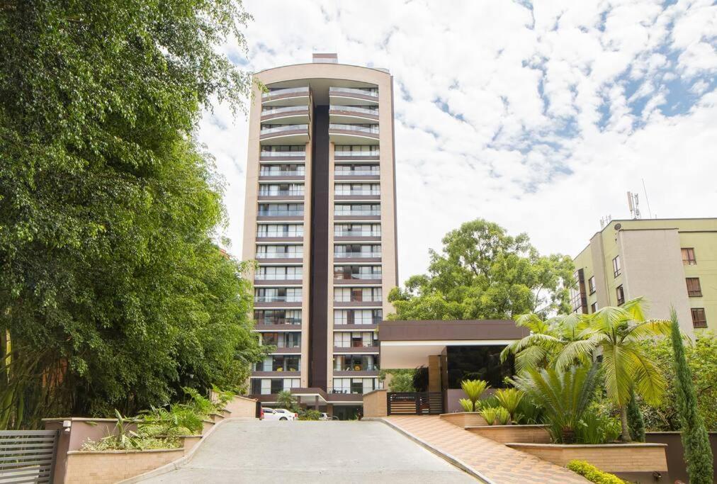 Luxury In El Poblado, Class 1001 Apartment Medellin